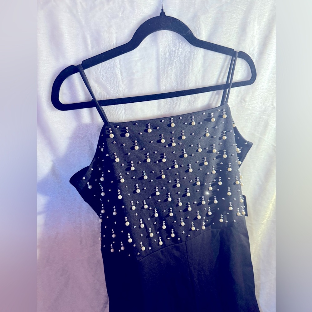 EXPRESS Embellished Sleeveless Jumpsuit - Picture 6 of 7